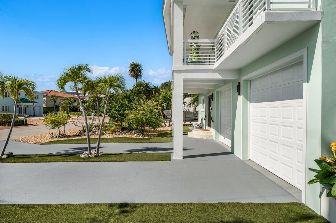 House in Duck Key, Florida, United States 3 - 18056180