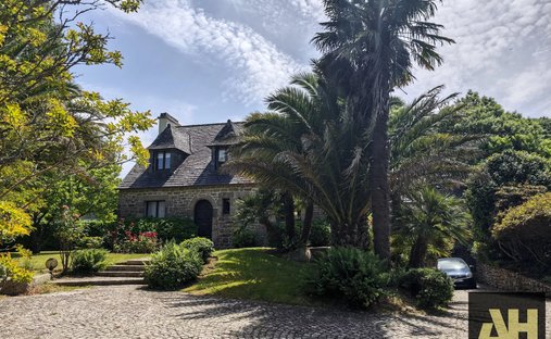 Estate in Est, Gouesnou, France 1