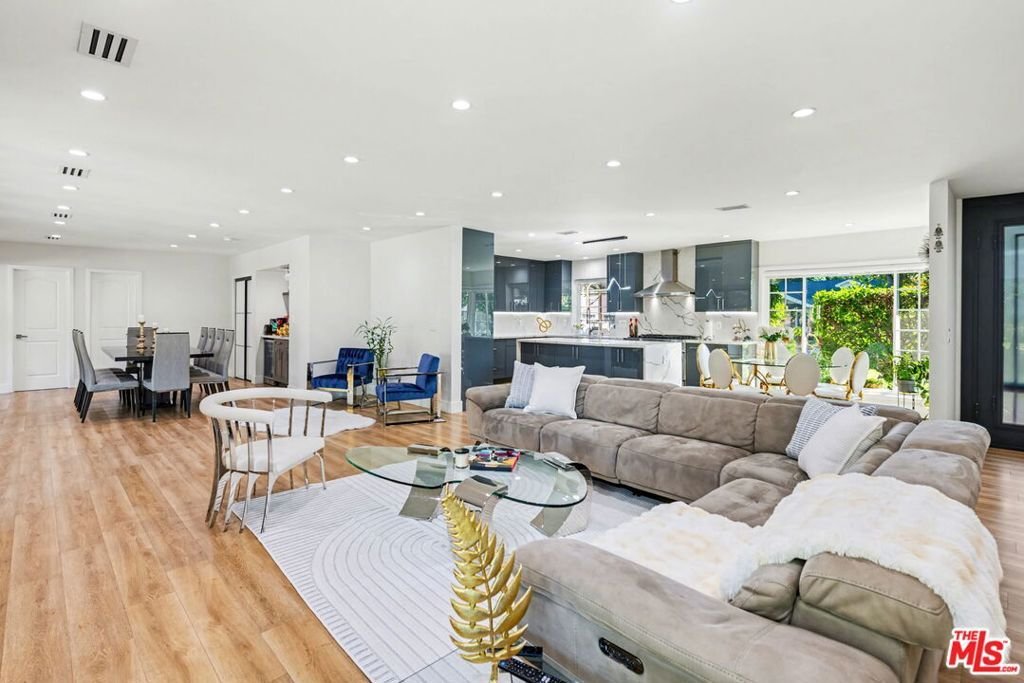 House in Los Angeles, California, United States 4 - 18058462
