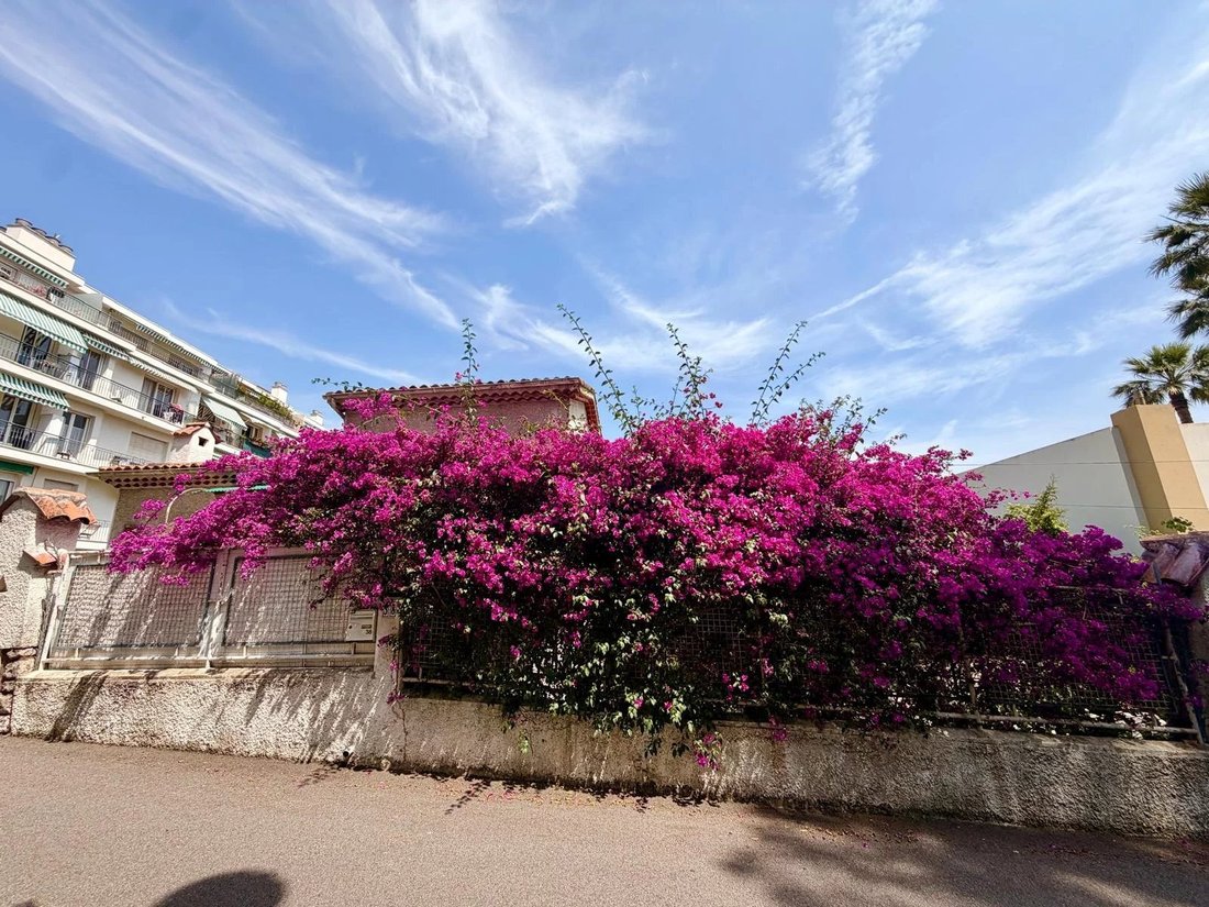 House in La Madeleine, Nice, France 1 - 17967273