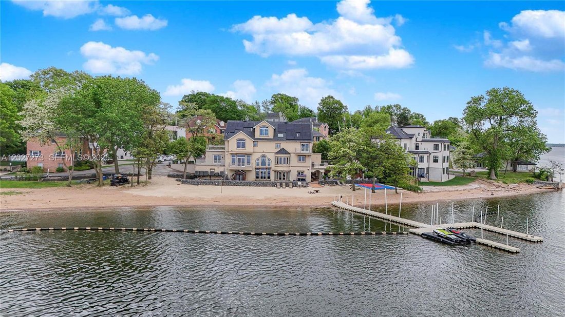 House in New York, New York, United States 2 - 18056436
