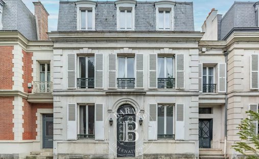 Casa en Le Pecq, Isla de Francia, Francia 1