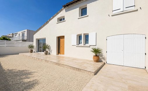 Villa in Le Grau-du-Roi, Occitania, France 1