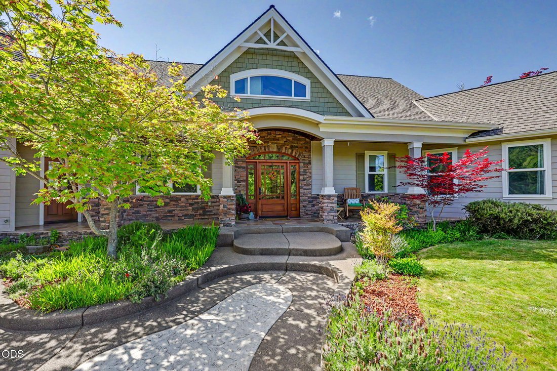 House in Talent, Oregon, United States 4 - 18056595