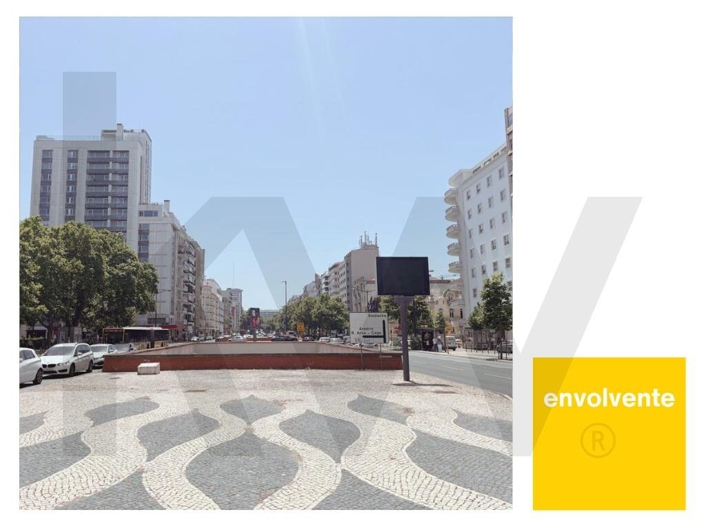 Apartment in Avenidas Novas, Lisbon, Portugal 5 - 18056035