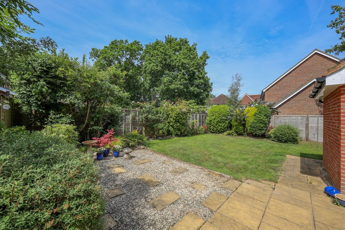House in Burgess Hill, England 2 - 17668795