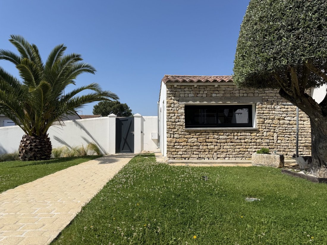House in Rivedoux-Plage, Nouvelle-Aquitaine, France 3 - 18059977