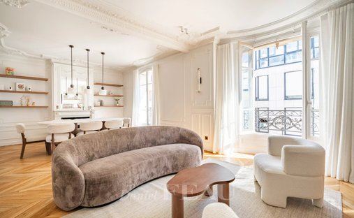 Apartment in La Plaine des Sablons, Neuilly-sur-Seine, France 1