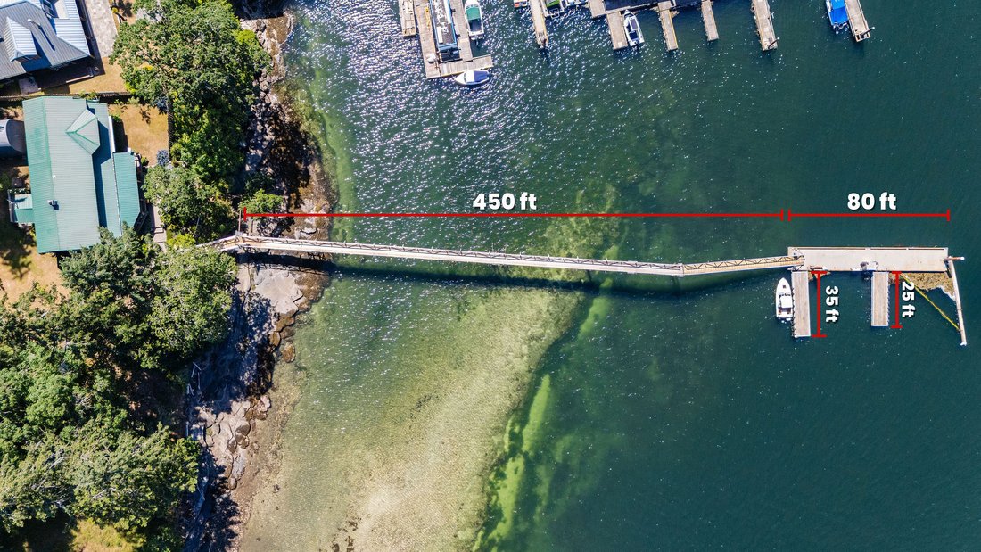 House in Nanaimo, British Columbia, Canada 2 - 18056476