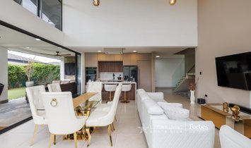 Casa a Pozos, San José, Costa Rica 1