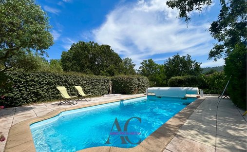 House in Forcalqueiret, Provence-Alpes-Côte d'Azur, France 1