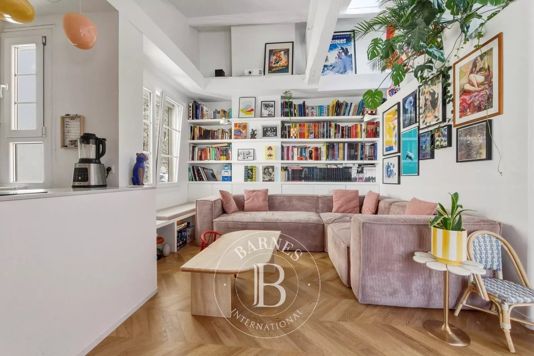 Apartment in Sainte Avoie, Paris 3e Arrondissement, Paris 5 - 18055524