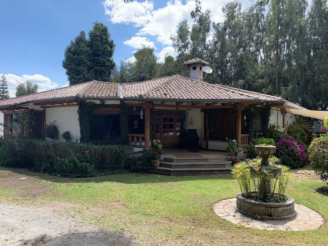 Land in Quito, Pichincha, Ecuador 2 - 18056341