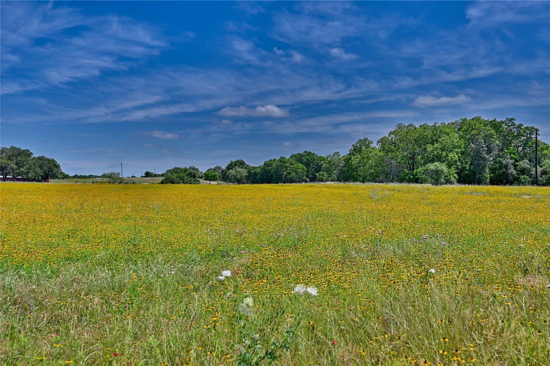 House in Weimar, Texas, United States 3 - 18058036