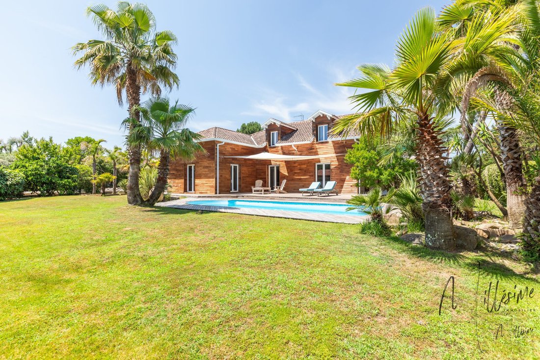 House in Anglet, Nouvelle-Aquitaine, France 2 - 16759473