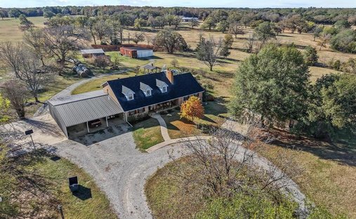 House in Ivanhoe, Texas, United States 1