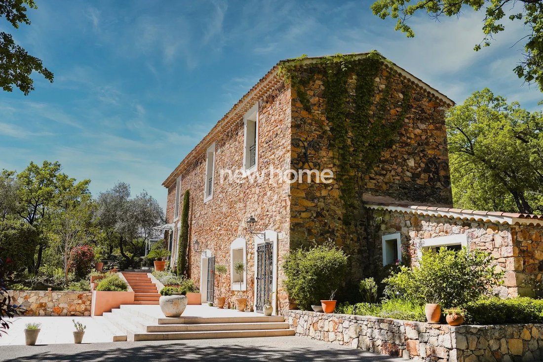 Country House in Callas, Provence-Alpes-Côte d'Azur, France 1 - 18055692