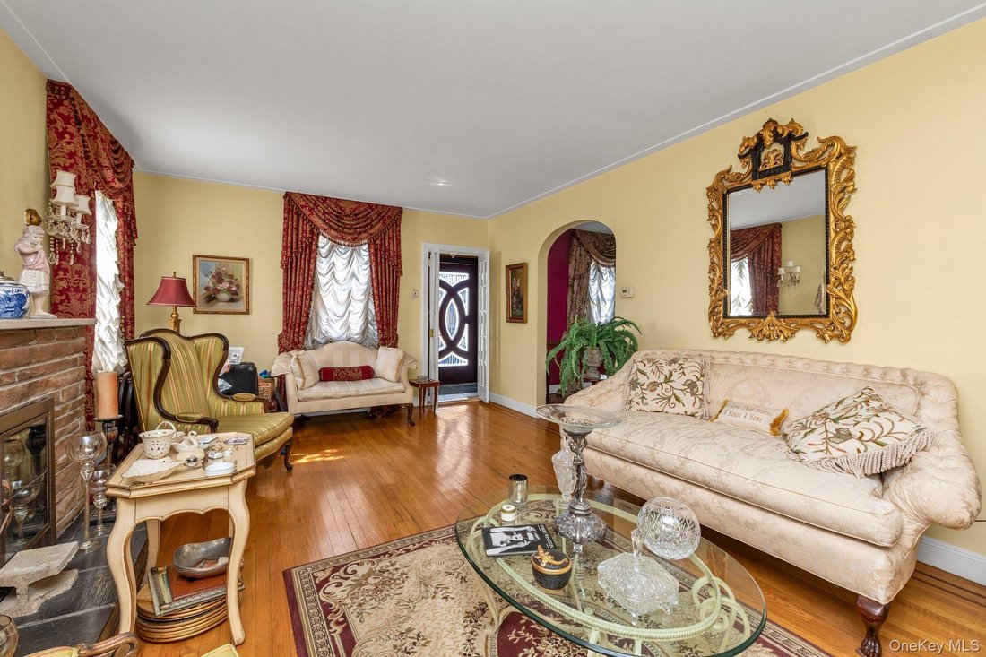 House in New York, New York, United States 4 - 18058489