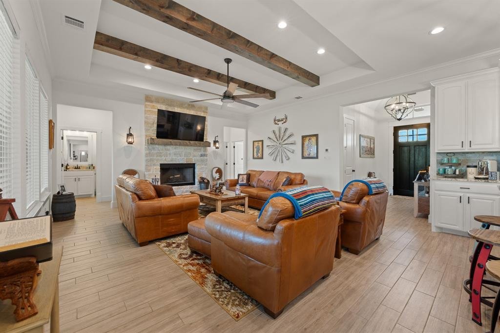 House in Godley, Texas, United States 5 - 18057519