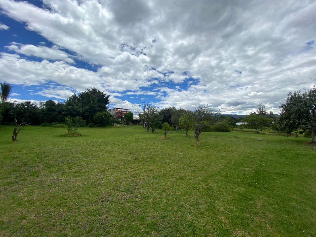 Land in Quito, Pichincha, Ecuador 2 - 18056323
