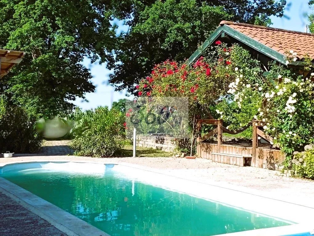 House in Vandeins, Auvergne-Rhône-Alpes, France 1 - 17839959