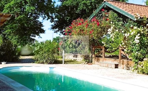 House in Vandeins, Auvergne-Rhône-Alpes, France 1