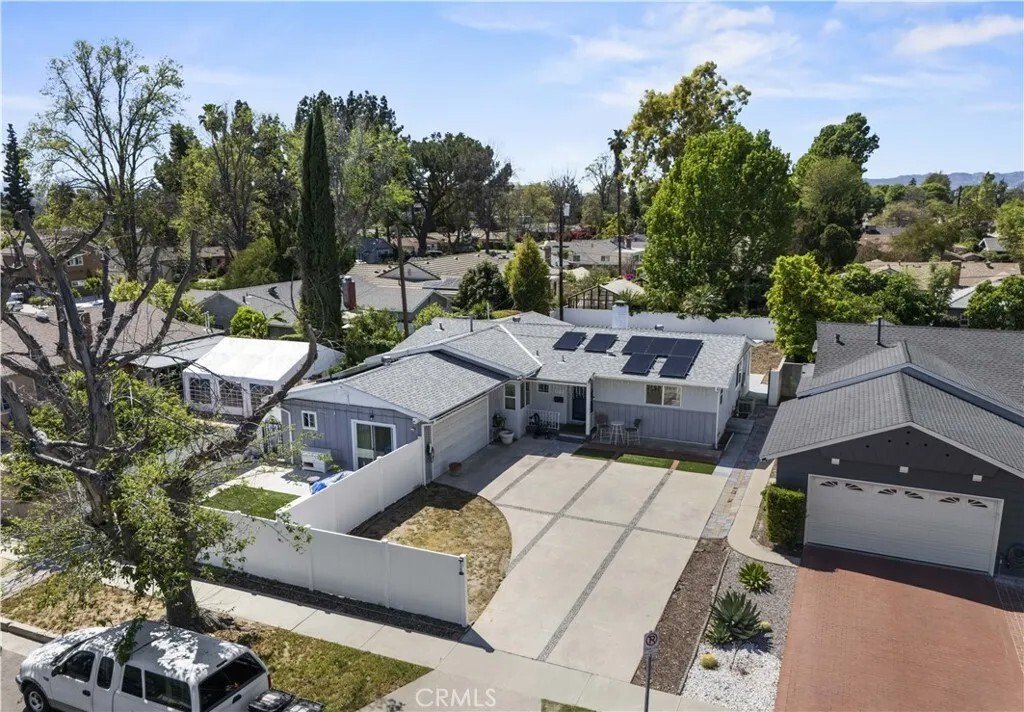 Condo in Los Angeles, California, United States 2 - 17591040