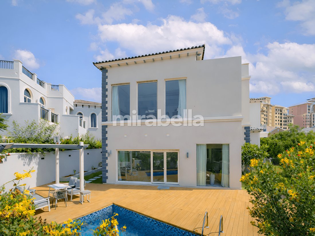 Villa in Jumeirah Golf Estates, Dubai, United Arab Emirates 2 - 18055273
