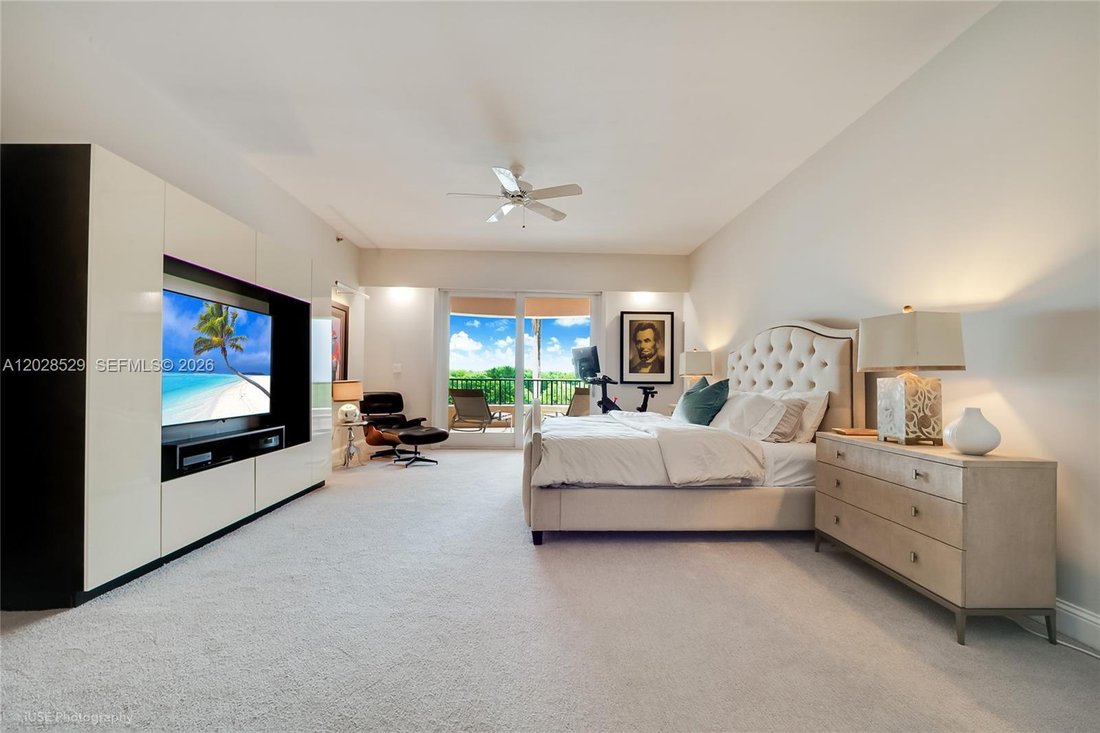 Condo in Coral Gables, Florida, United States 3 - 18057926