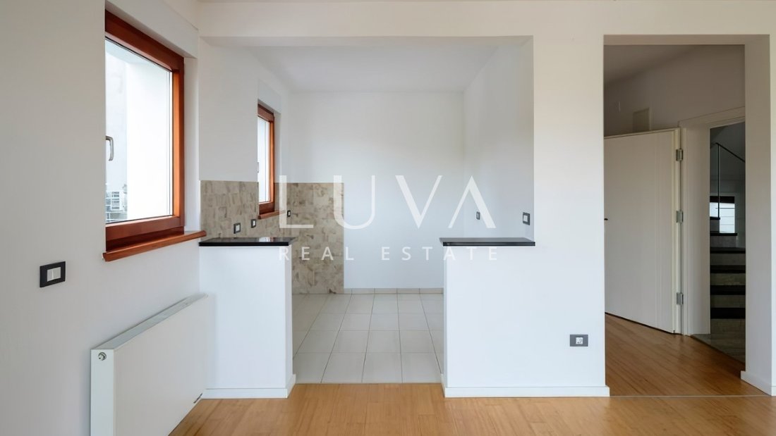 Apartment in Mjesni odbor "Stjepan Radic", Zagreb, City of Zagreb 4 - 17279613