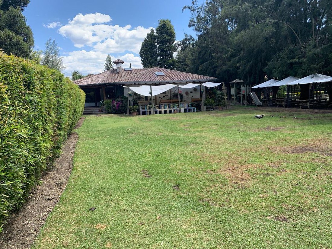 Land in Quito, Pichincha, Ecuador 2 - 18056314