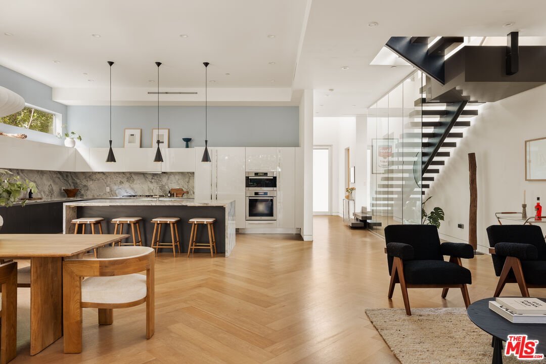 House in Los Angeles, California, United States 3 - 18059313