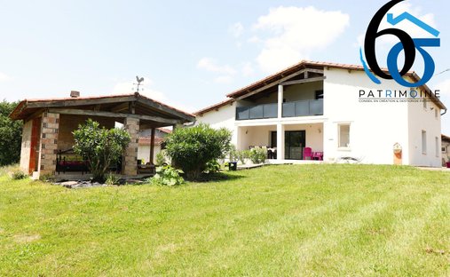 Azienda agricola a Le Grès, Occitania, Francia 1