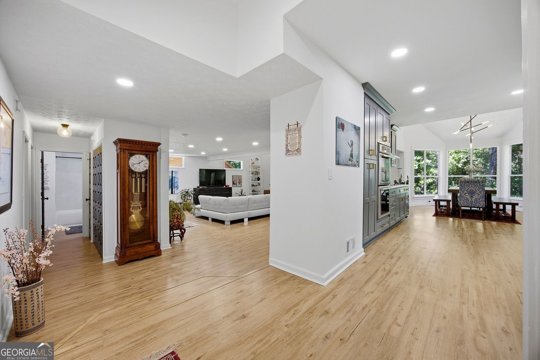 House in Buford, Georgia, United States 3 - 18058361