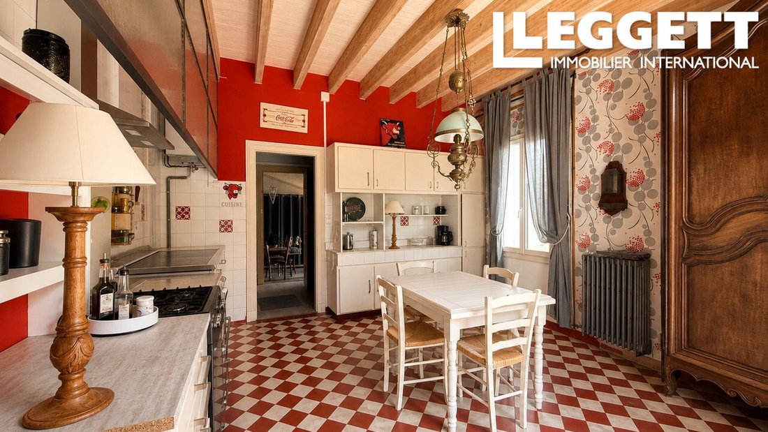 Villa in Saint-Christoly-de-Blaye, Nouvelle-Aquitaine, France 5 - 14330870