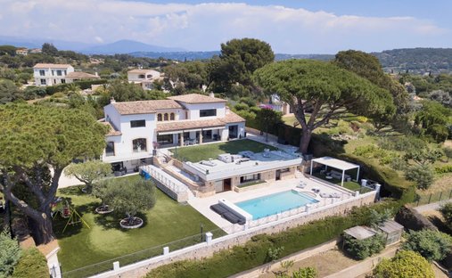 Villa in Mougins, Provence-Alpes-Côte d'Azur, France 1