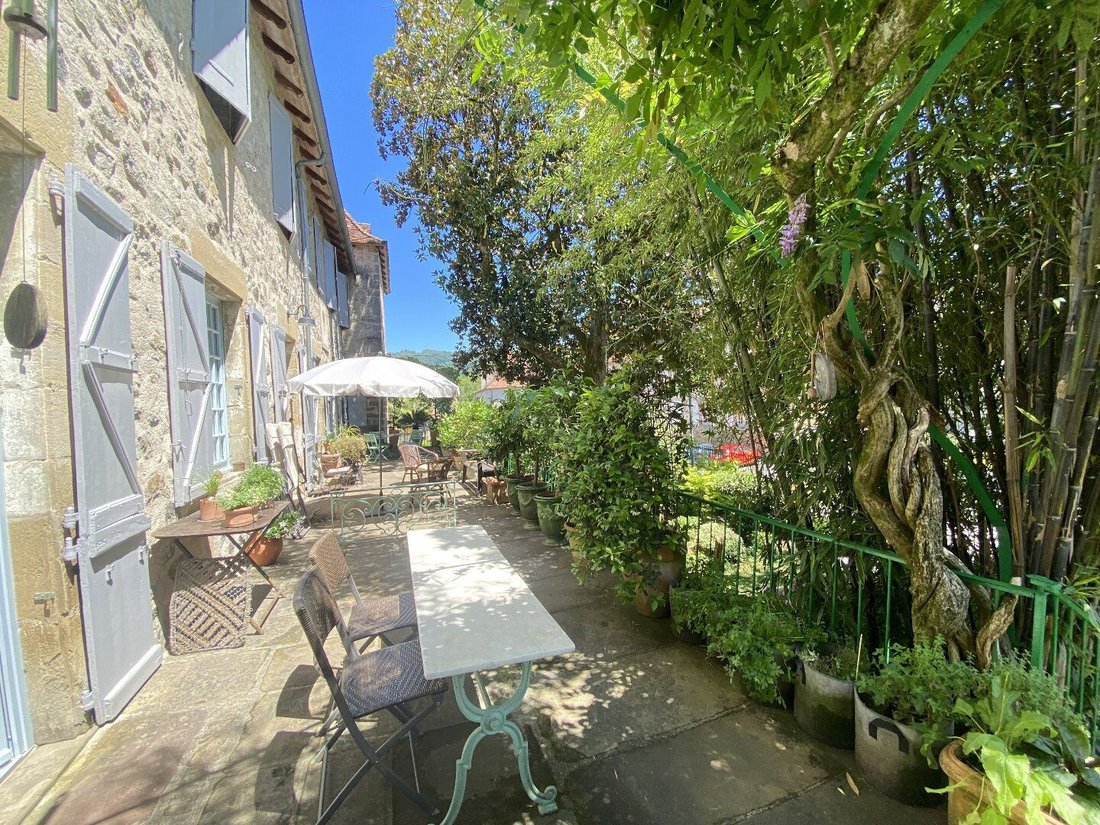 Villa in Beaulieu-sur-Dordogne, Nouvelle-Aquitaine, France 2 - 17796645