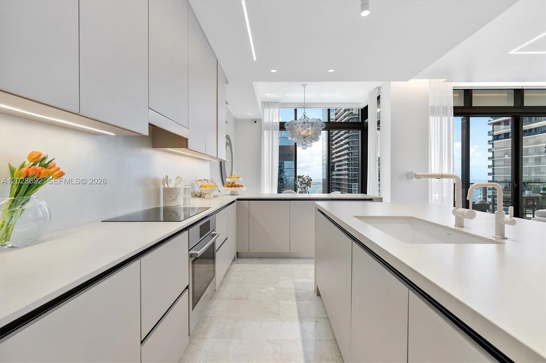 Condo in Miami, Florida, United States 3 - 18057922