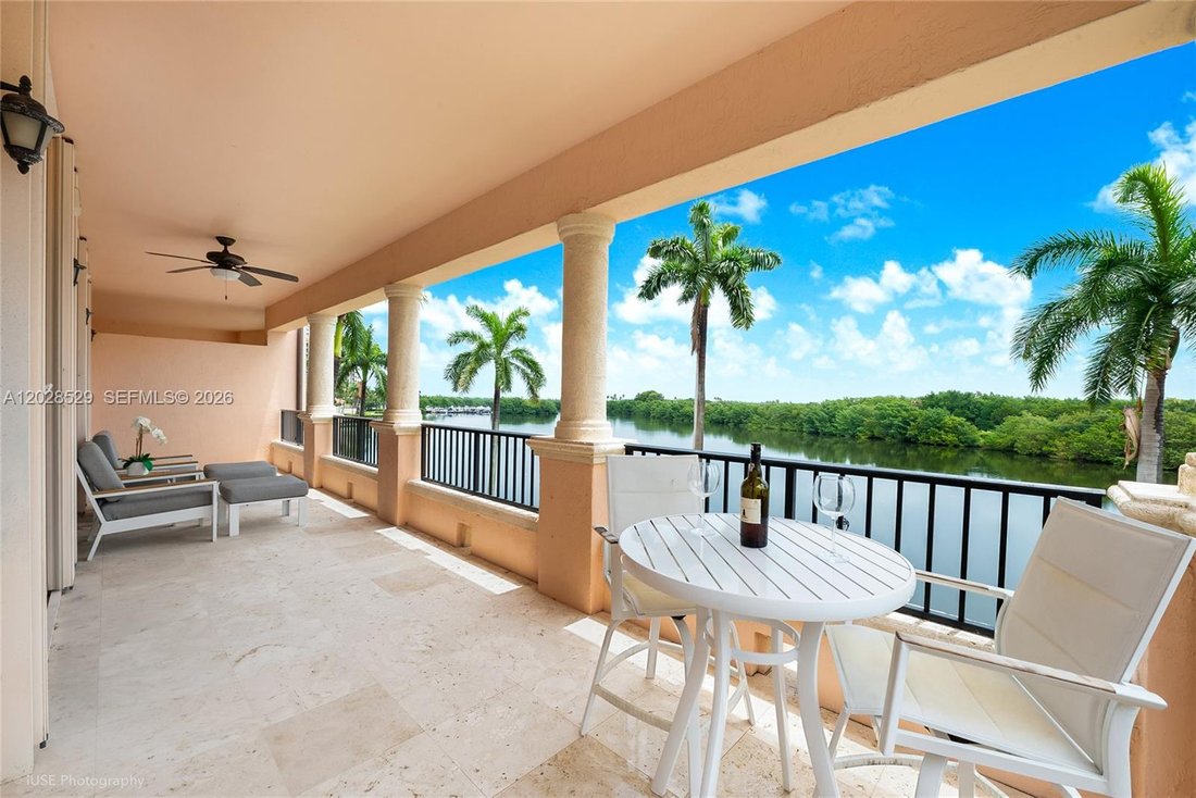 Condo in Coral Gables, Florida, United States 1 - 18057926