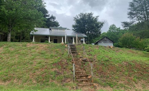 House in Hayesville, North Carolina, United States 1
