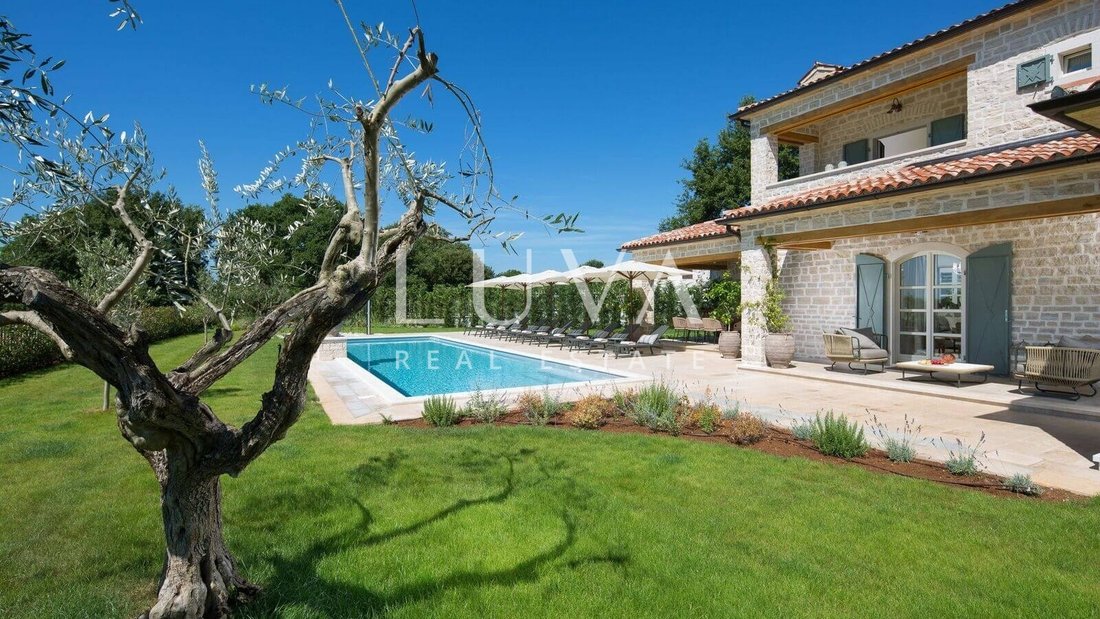 Villa in Ladici, Istria County, Croatia 2 - 17279485