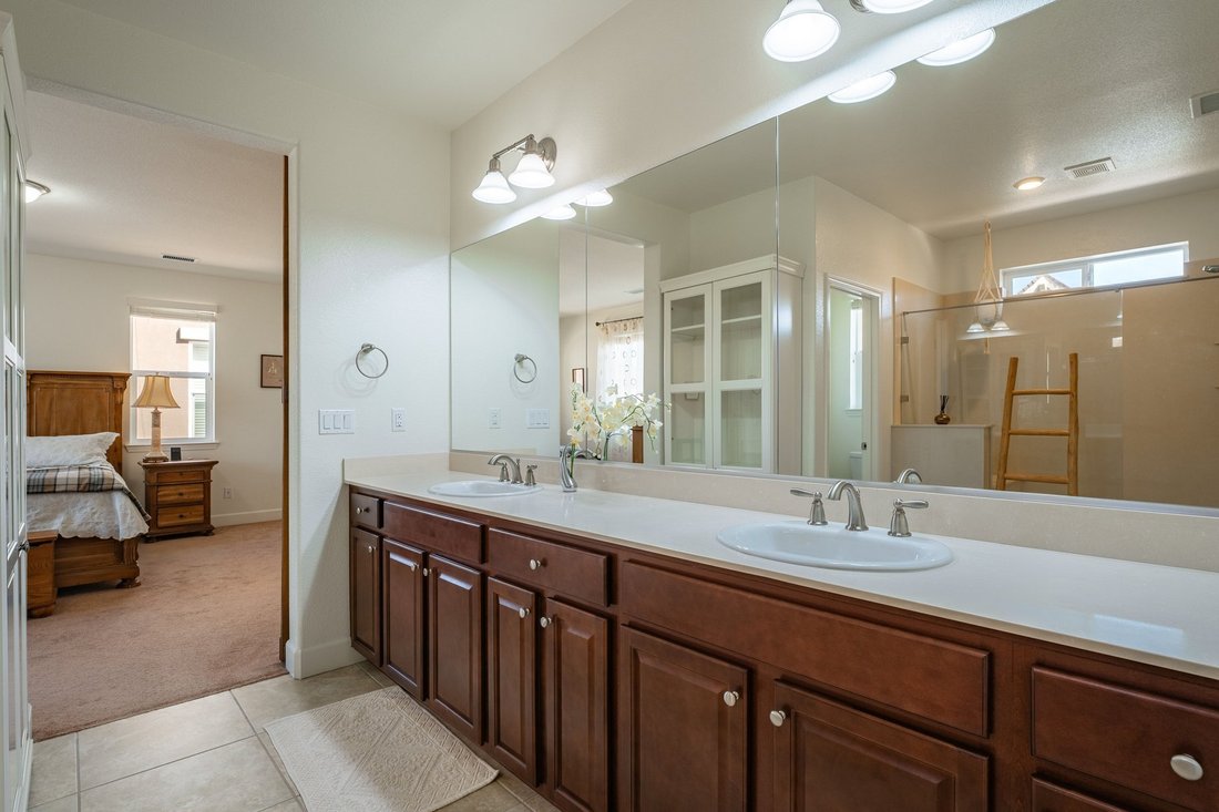 House in Reno, Nevada, United States 5 - 18056127