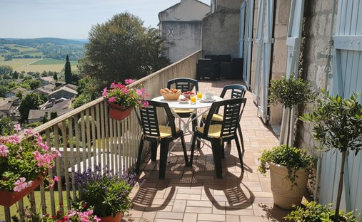Villa a Lauzerte, Occitania, Francia 1