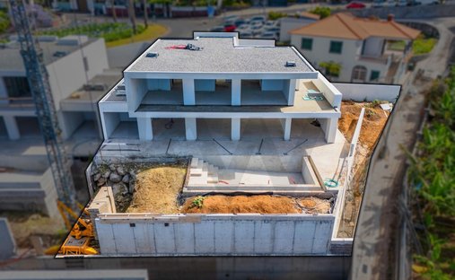 Townhouse in Ponta do Sol, Madeira, Portugal 1