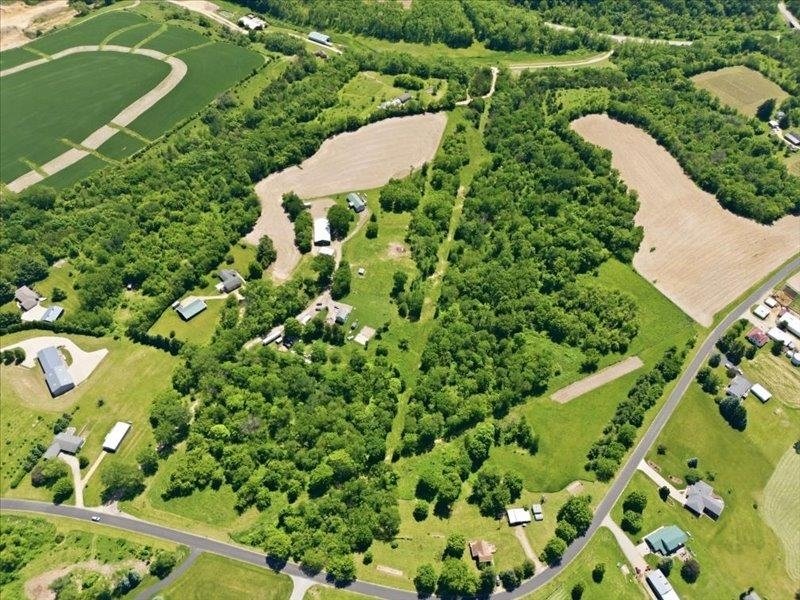 House in Hazel Green, Wisconsin, United States 5 - 18059281