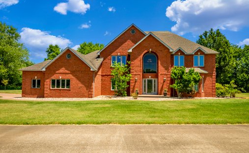 House in Benton, Illinois, United States 1