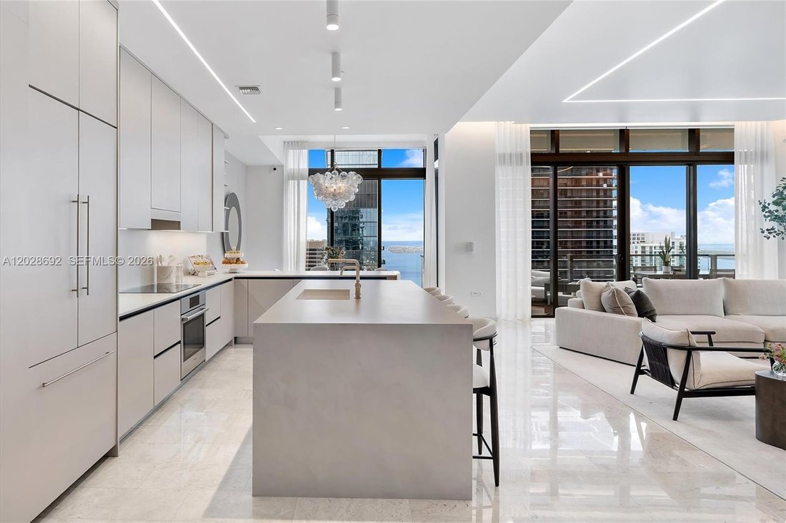 Condo in Miami, Florida, United States 4 - 18057922