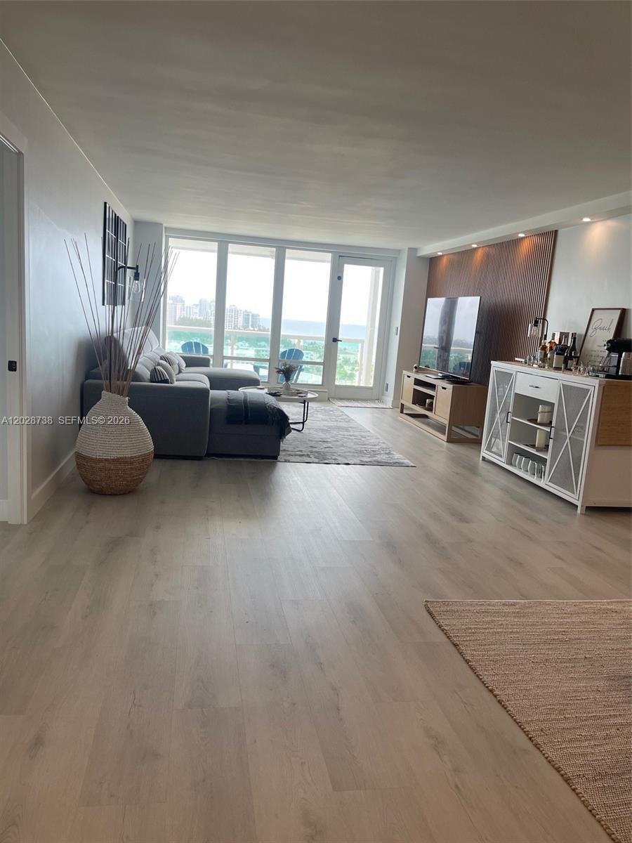 Condo in Fort Lauderdale, Florida, United States 3 - 18057889