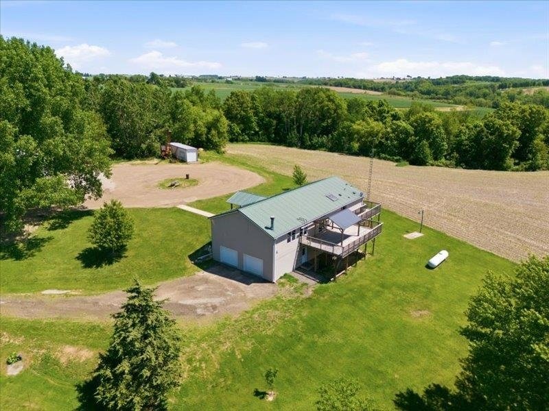 House in Hazel Green, Wisconsin, United States 2 - 18059281