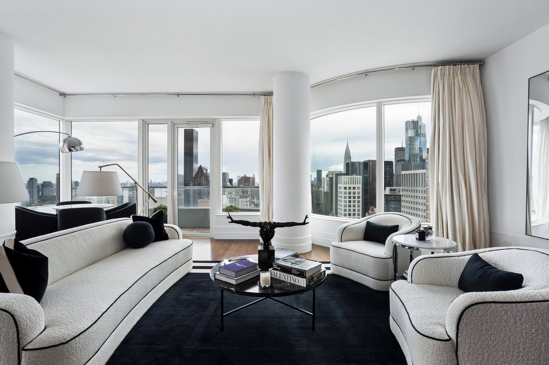 Condo in New York, New York, United States 1 - 18055381